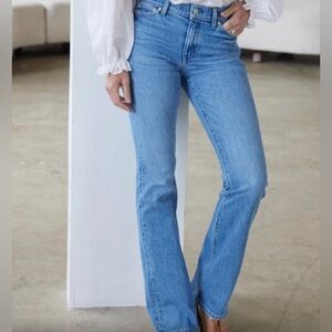 AYR Jeans Women’s 29 The Hangout Denim High Rise

29 Short